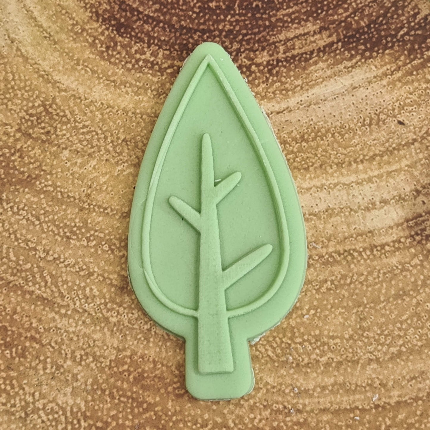 Woodland - Tree DeBoss & Matching Cutter image 0