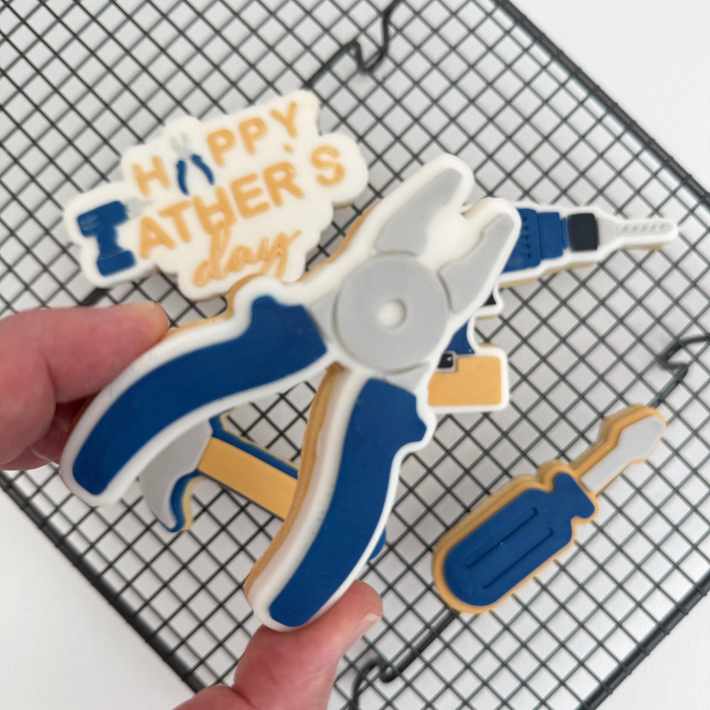 Hand tool - PLA stamp and cutter image 0