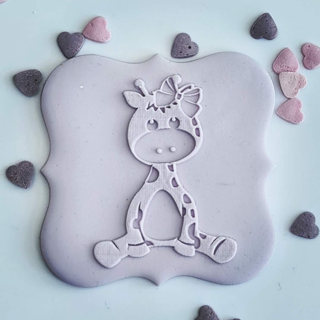 Baby - Cute giraffe girl image 0