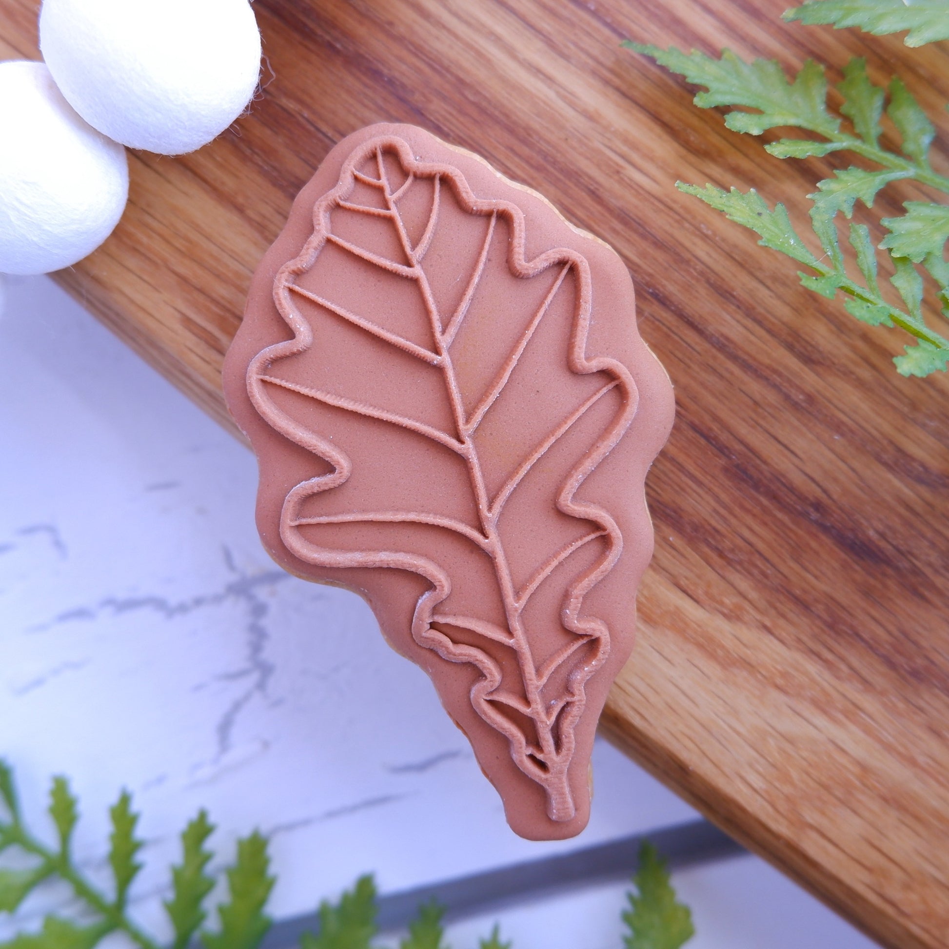 Woodland - Leaf 3 DeBoss & Matching Cutter image 0