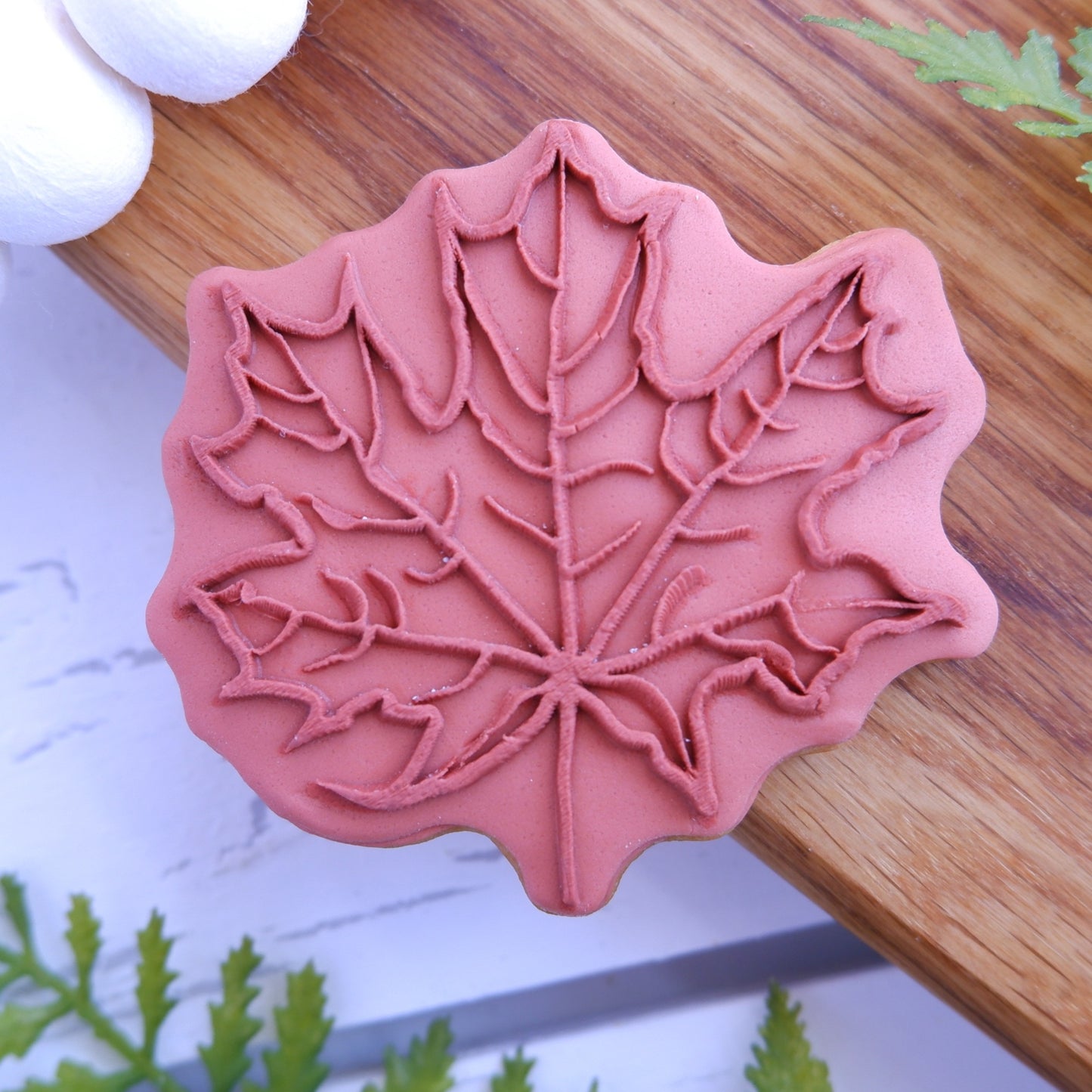 Woodland - Leaf DeBoss & Matching Cutter image 0
