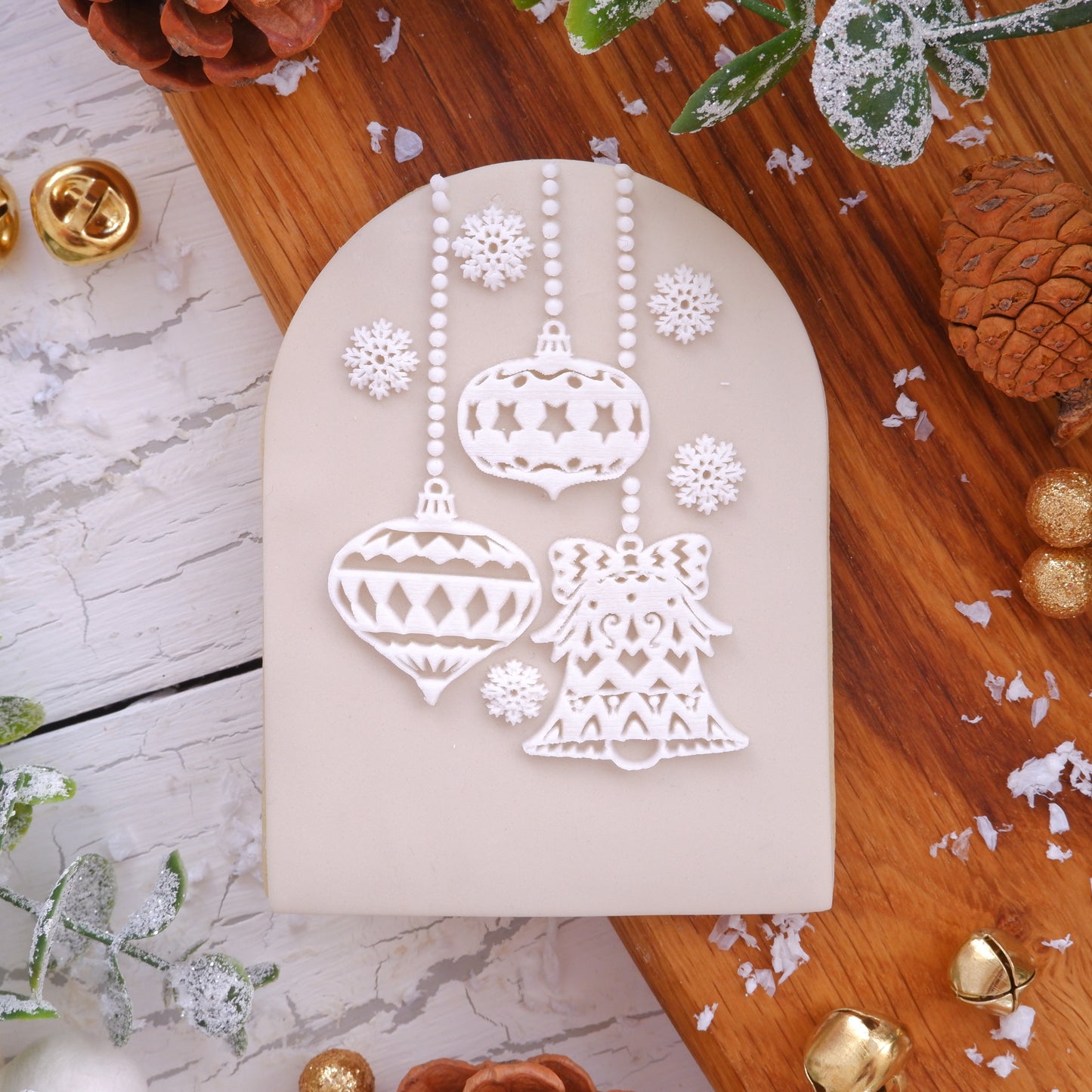 Christmas - Hanging ornaments image 0